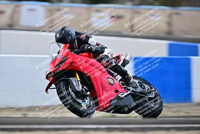 media/Apr-18-2025-TrackDaz (Fri) [[45f5874c44]]/B Group/Session 4 (Turn 6 - Outside)/